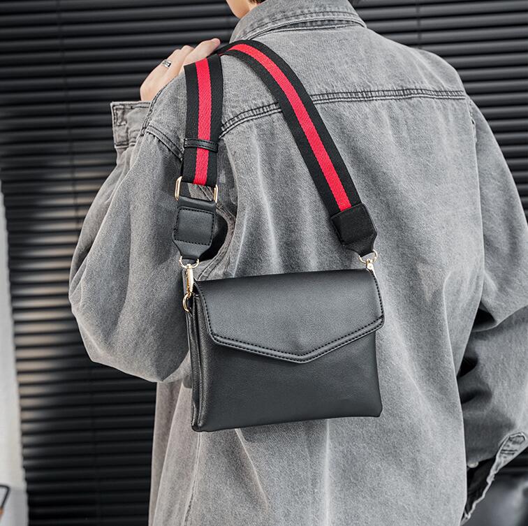

wholesale men handbag simple personalized printed envelope bag street trend two-piece plaid shoulder bags multifunctional striped business messenger handbags, Black1(boutique box)
