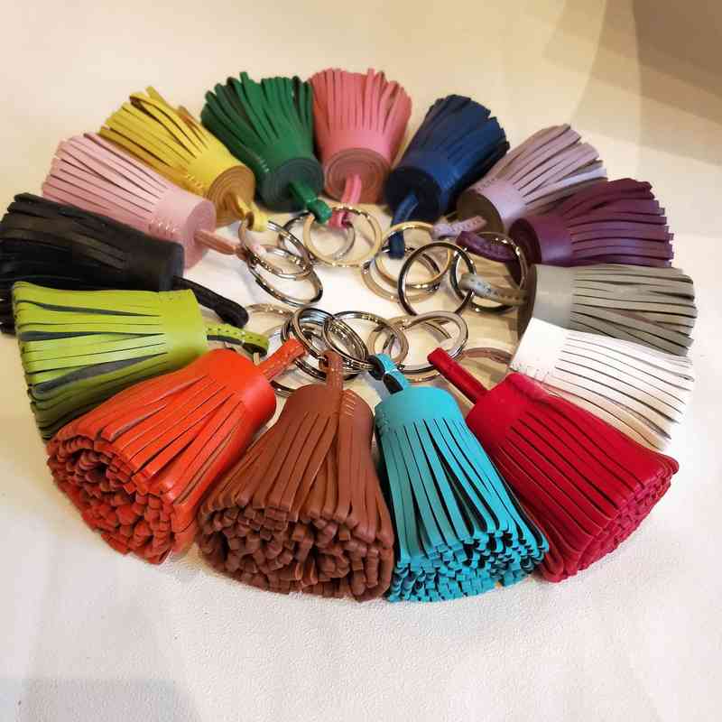 

Famous Brand Designer Luxury Genuine Lambskin Real Leather Tassel Keychain Pendant Key Chain For Women Girls Bag Charm