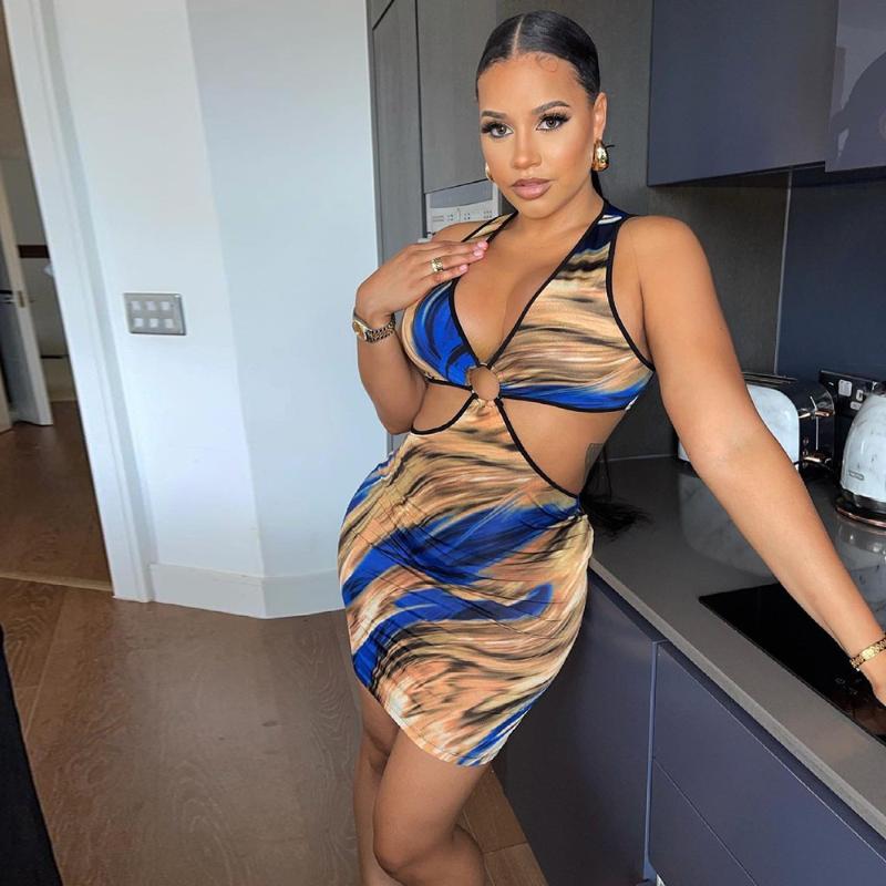 

Women's Swimwear Women Clothing 2021 Kawaii Dress Plus Size Ladies Set Summer Sundress Harajuku Dye Strapless Hollow Metal Buttocks Sexy Pri, White;black