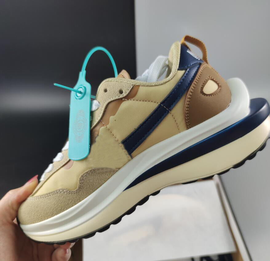 

VaporWaffle Blue Void Women's Men's Sports Running Shoes, Khaki