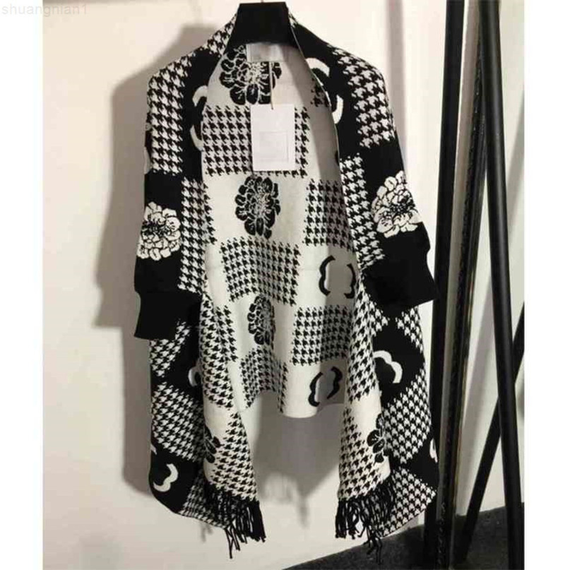 

2021ss fashion women designer wool knit cape shawl plaid jacquard tassel midi coat cchen brand letter logo girls clothes winter loose windbreaker album c1