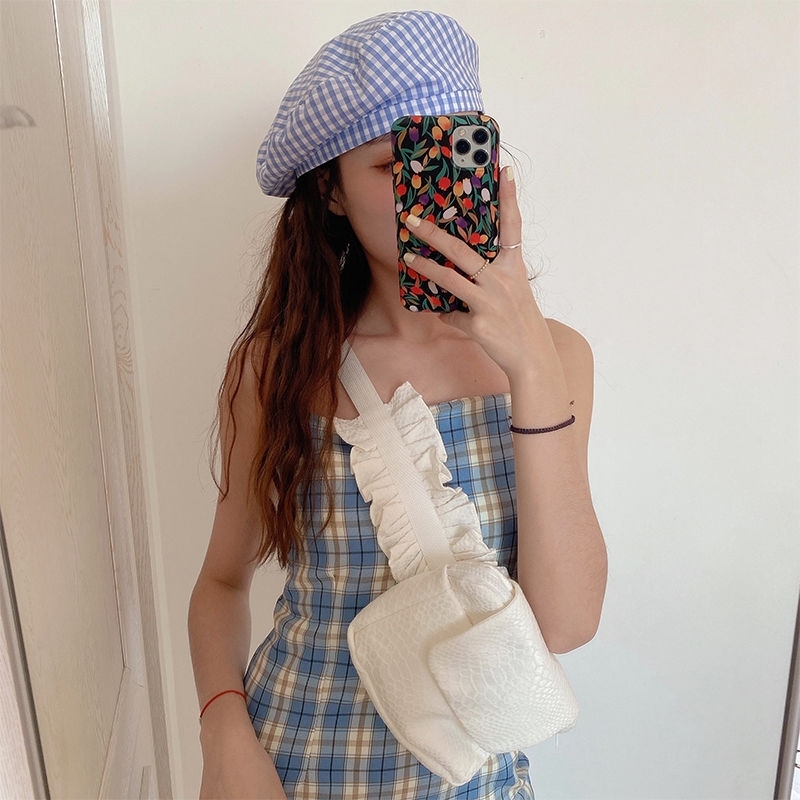 

Women's 2020 new spring and summer lotus leaf edge concave shape single shoulder fashion versatile white lace chest waist bag