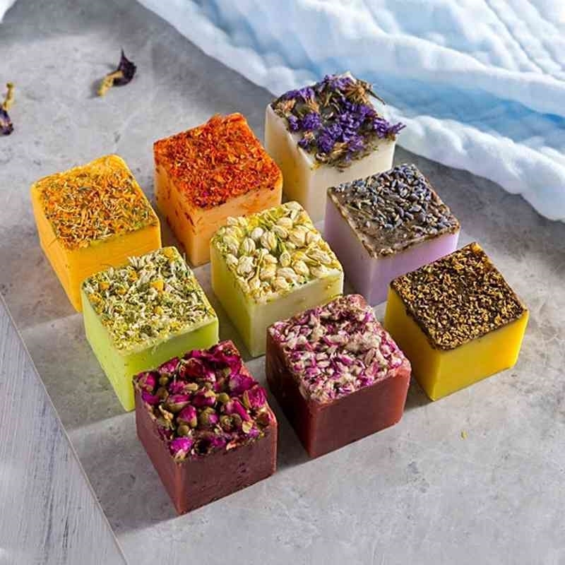 

rose plant essential Creative oil flower cleaning mite soap with hand gift box OEM