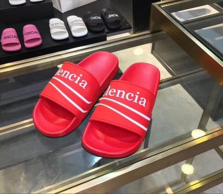 

Men Women Slippers Marque Designer Rubber Slides Sandal Flat Blooms Strawberry Tiger Bees Green Black White Fashion Shoes Beach flip flop 36-46#239