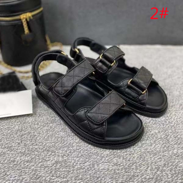 

Designer Women Sandals Crystal Calf leather Classic quilted Platform Fashion Casual Shoes Summer Beach Womens Slides slipper size 35-42, Black canvas