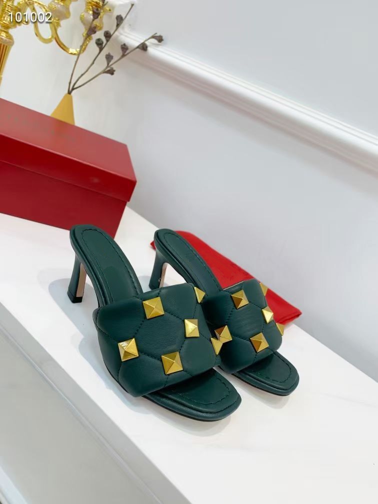 

The new 2021 matte leather slippers with square lips, open-toed flats for women in sizes 35-42 KJM0003