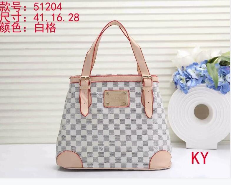 

Women Travel Size Large Shoulder Armpit Hand Bags Genuine Leather High Capacity Handbags Letters All Over Ladies Luxury Designers One Side Bag Lady Fashion Brand 01, Shiping