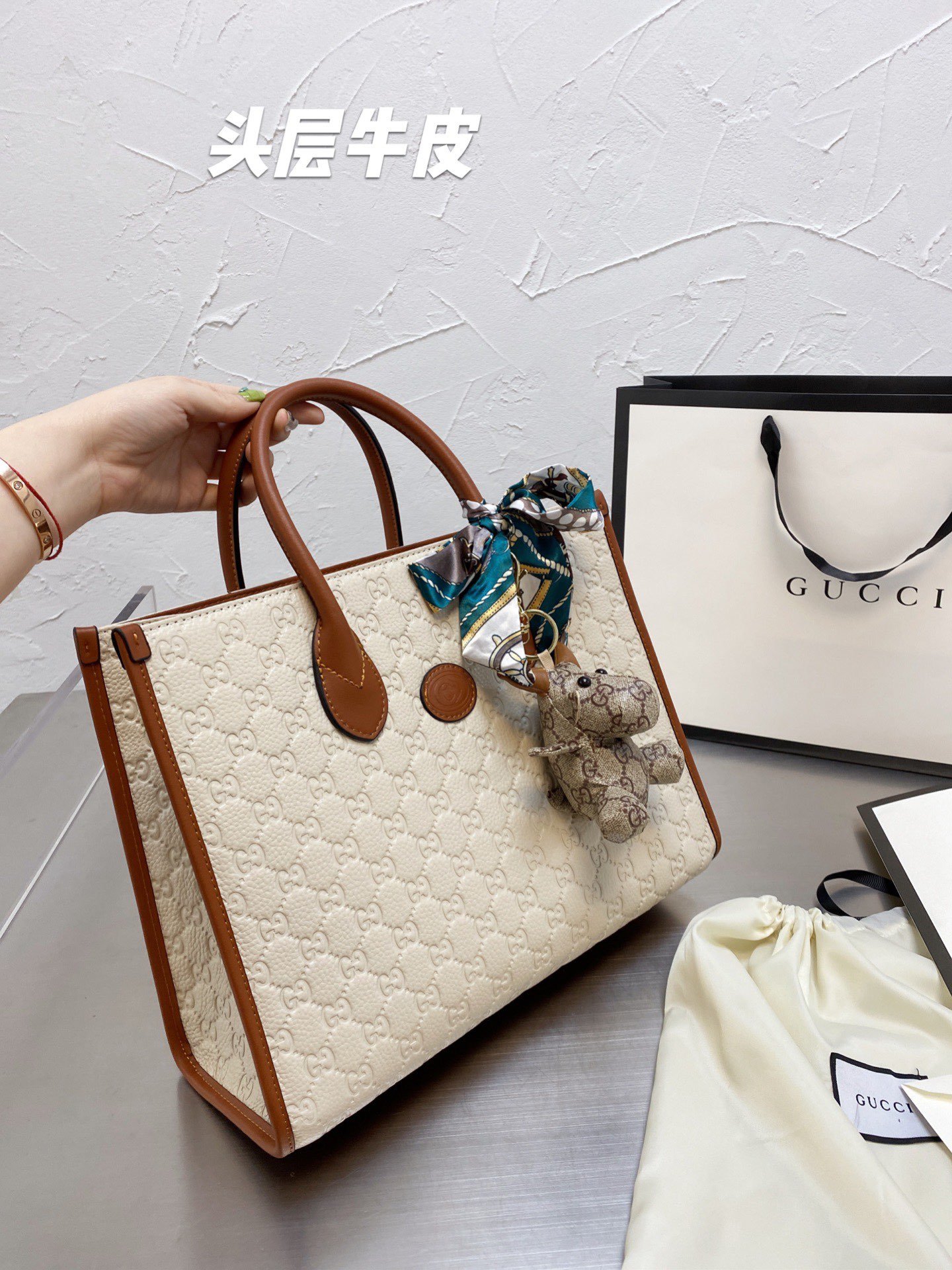 

Guuci Luxury Designer 5A quality Shoulder Bag tote Genuine Leather fashion Shopping Embossing Women's men Crossbody Bags handbags Walle, Carton