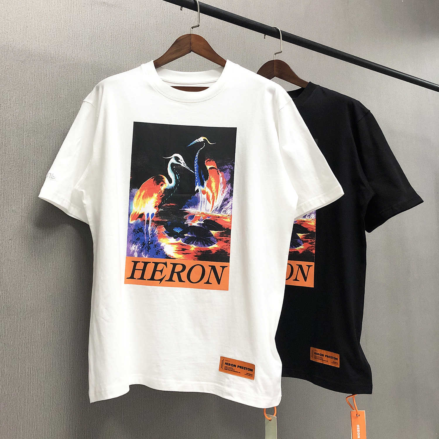 

Preston High street fashion brand crane version 20fw night Heron short sleeve lovers loose t-shirt men, White;black