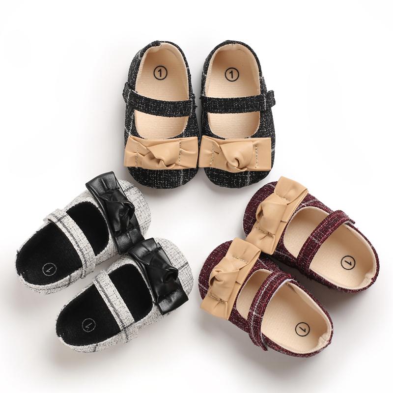 

First Walkers Prewalker Baby 0-18 Months Soft Soles Hollow-Out Comfortable All-Match Princess Shoes Born Bed Walking