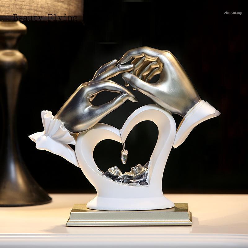 

Decorative Objects & Figurines Love Hand Statue Home Decoration Vintage Jewelry Resin Crafts Office Featured Gifts