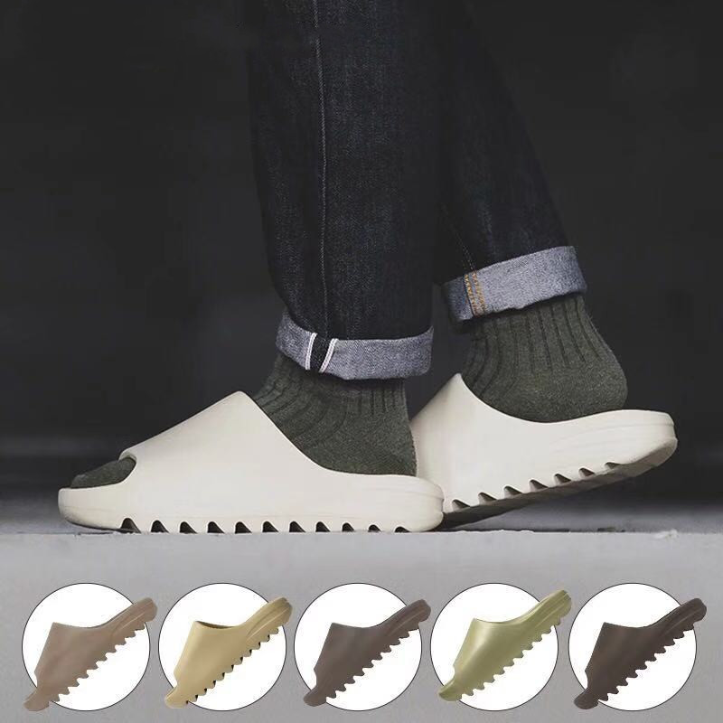 

west sandals slipper Slide shoes foam runner triple black white red bone resin desert sand earth brown men women sneakers, Hot sale