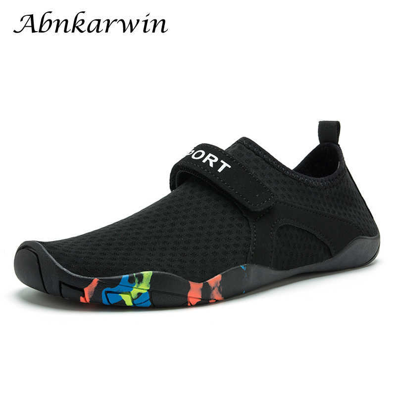 

Summer Barefoot Shoes Men Aqua Socks Coral Beach Sea Water Sneaker Women Swim Surf Playa Plage Reef Aquashoes Barfussschuhe X0728, Black