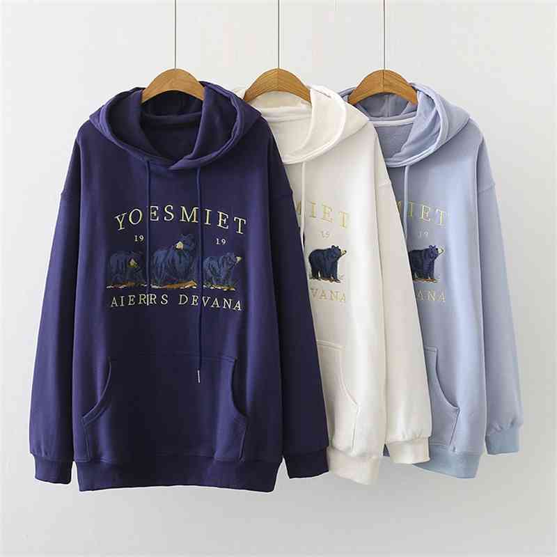 

Autumn 2020 new product lazy wind heavy industry embroidery pocket loose hooded sweater women's top tide tricolor, White
