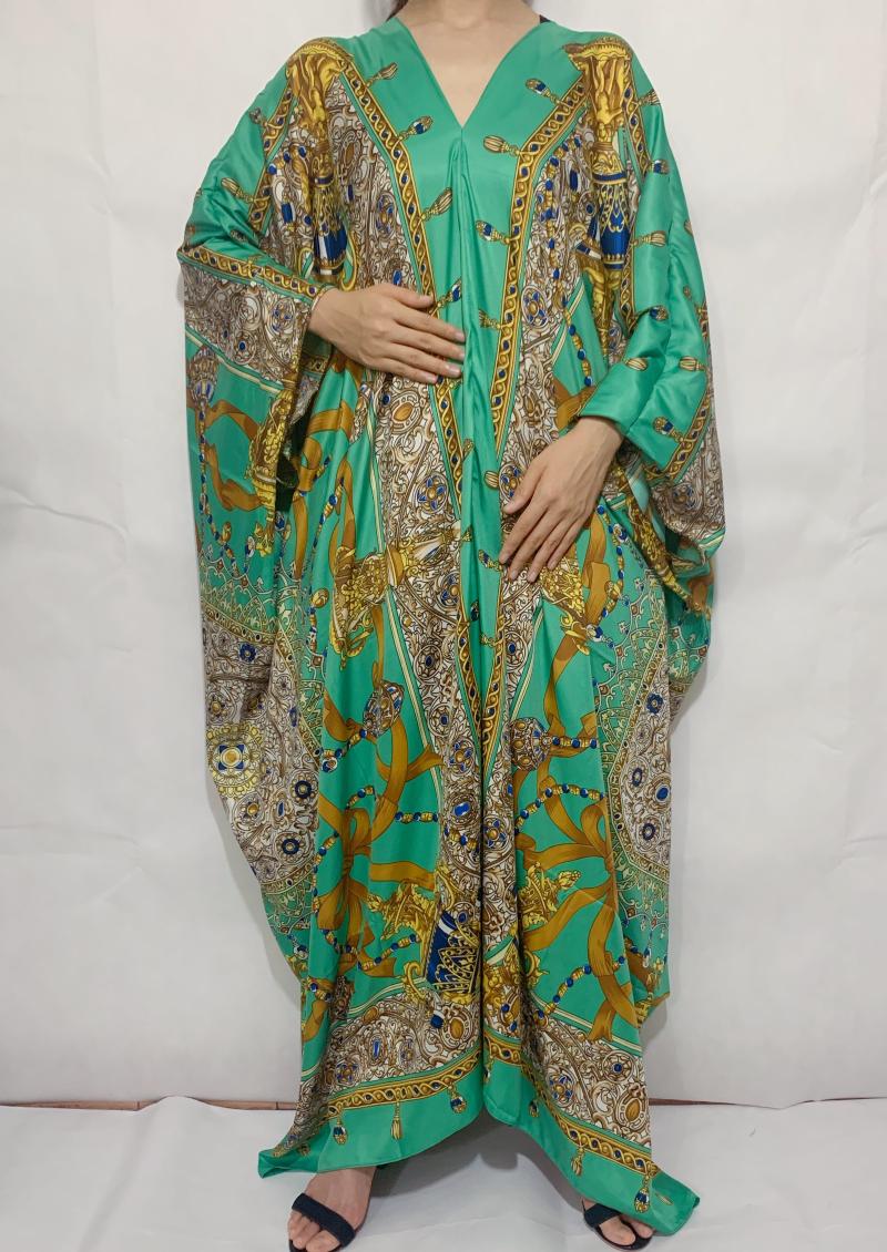 

Ethnic Clothing Printed Sexy V-neck Black Color Silk Bohemian Kaftan Maxi Dresses 130cm* 130 Cm Traditional Kuwait Muslim Women Evening