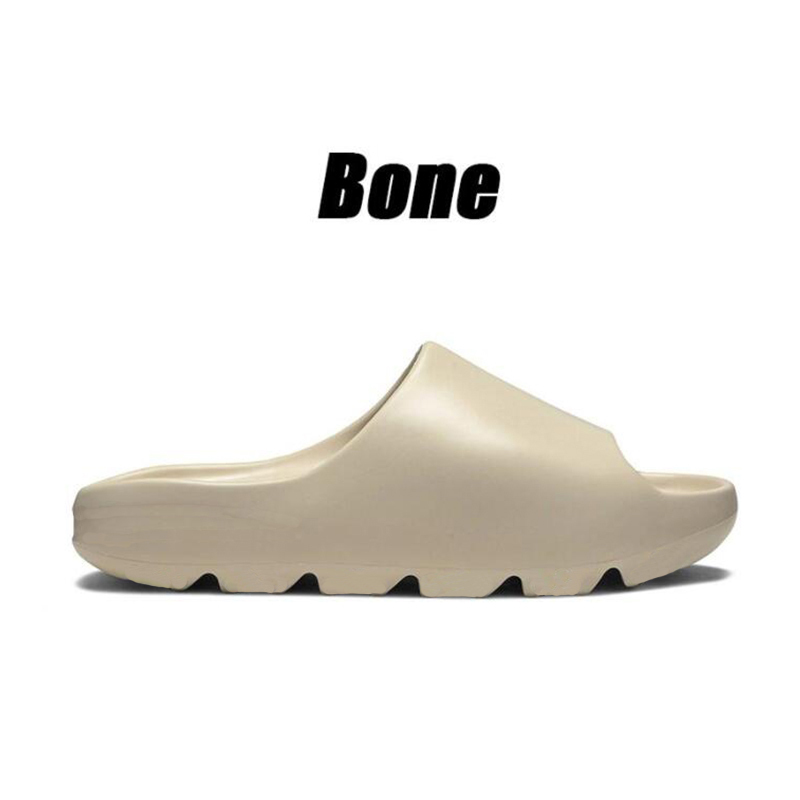 

Top Quality Slide Kanye Men Women Slippers Shoes Core Soot Earth Brown Desert Sand Resin Bone Foam Triple Black Red White Sneakers bb