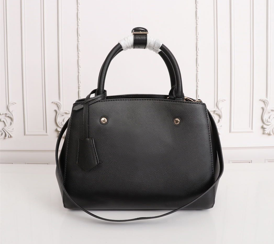 

Fashion Designers Women Totes luxurys lady classic flowers Handbags Tops quality leather shoulder bags Chains crossbody Bag Letters Plaid purses M41v046c, Embossed flower