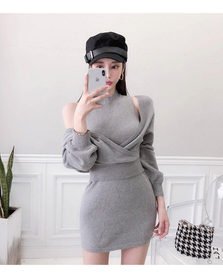 

Early spring French retro playful suit small fragrant knitted knitted off-shoulder sweater dress two-piece package hip, Black