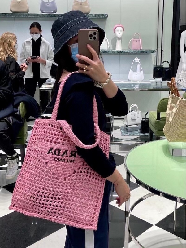 

PRADA Crossbody LV Givenchy chestbag Leather Shoulder GUUCI bag Monogram Genuine Luxurys Designers handbag Chest pack Pruse wallet Boston bucketaccessories