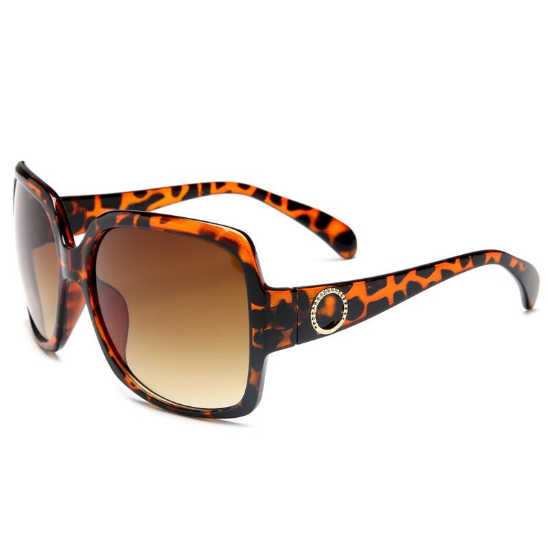 

High Quality Womans Sunglasses Luxury Fashion Mens Sun glasses UV Protection men Designer eyeglass Gradient Metal hinge eye women spectacles with Original boxs x2