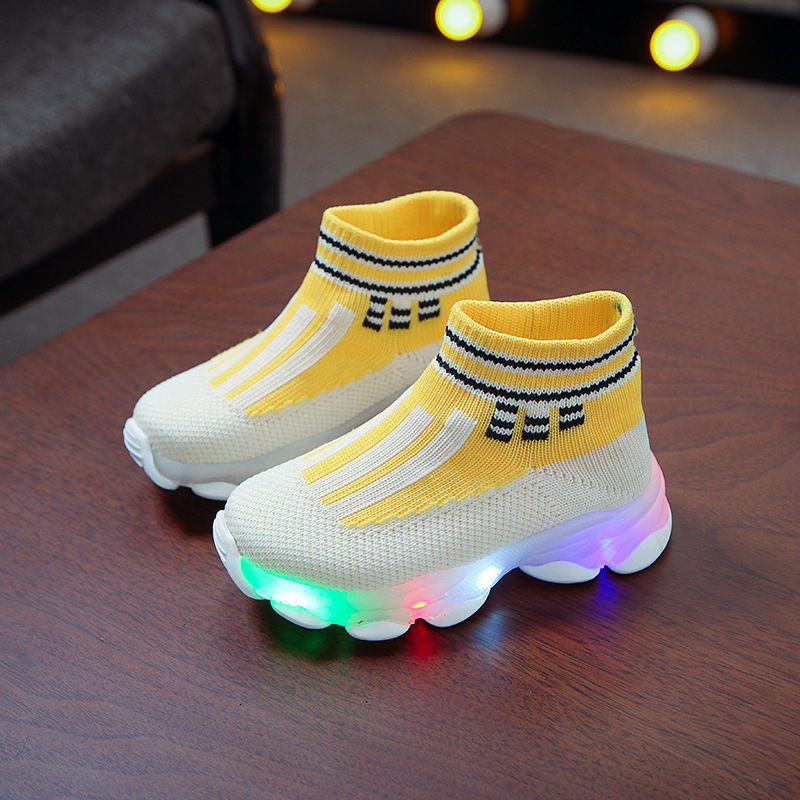 

Size 21-30 Baby Wear-resistant Luminous Sneakers Children Led Light Up Shoes Girls Glowing Shoes Boys Sneakers with Breathable, Black