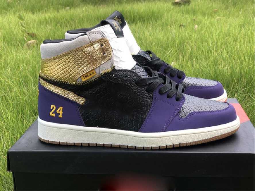 

purple Lake people 2021 Jumpman 1 1s Mens Basketball Shoes Obsidian UNC University Blue Hyper Royal Twist Silver Toe Dark Mocha Chicago