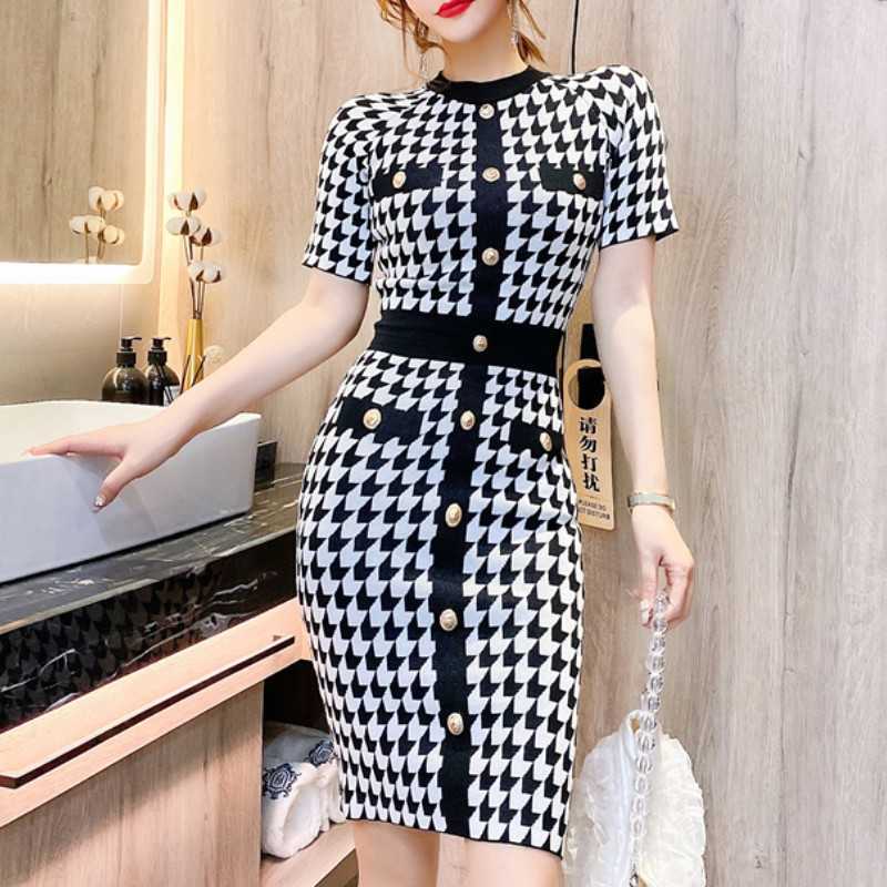 

Women Summer Dress Vintage O-Neck Short Sleeve Houndstooth Knitted Bodycon Single-breasted Pencil 210526, Black