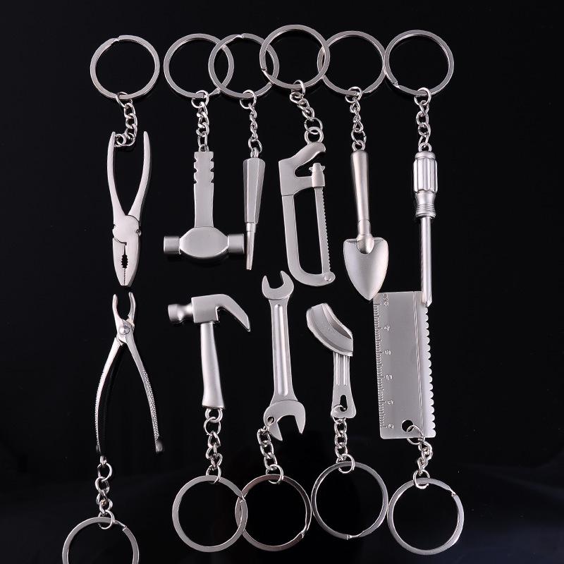 

Keychains Adjustable Wrench Screwdriver Vise Serrated Spade Ruler Extractor Claw Hammer Bracket Tool Key Chain