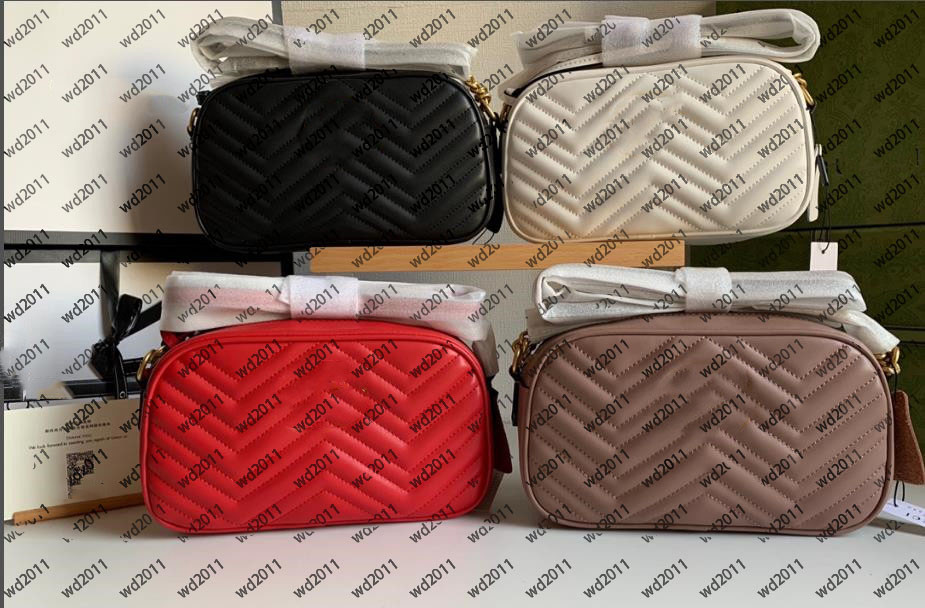 

2021 High Quality Fashion womens real leather CrossBody bag Shoulder Bags Letter Handbag ladies purse Chains Cross Body Clutch Camera Handbags, Black