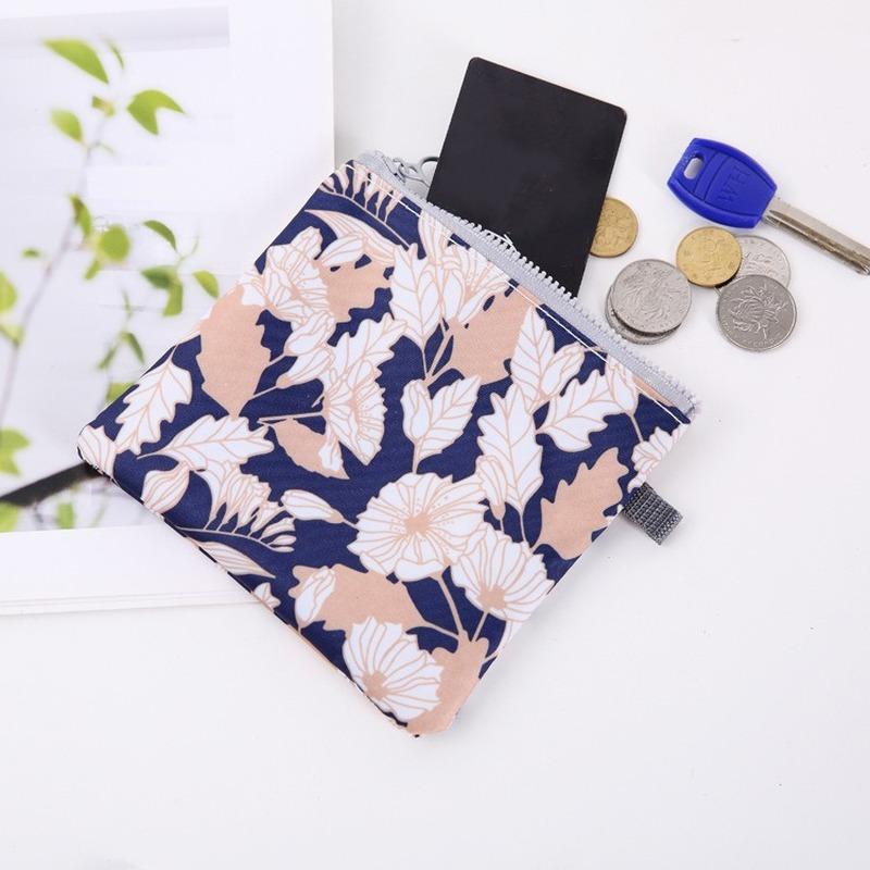 

Cosmetic Bags & Cases Fashion Small Ladies Makeup Bag Women Flower Organizer Set Girls Tampon Brush Holder Case Pouch, Random color