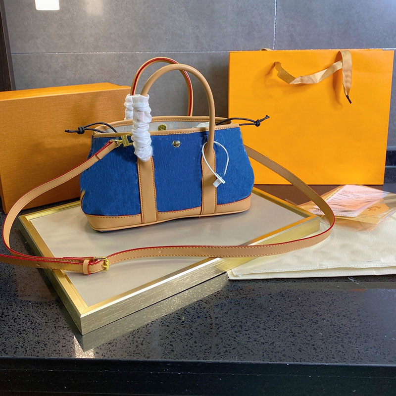 

Denim Shoulder Bag Women Tote Brand Handbag Purse Cowboy Messenger Crossbody Bags Detchable Strap Flap