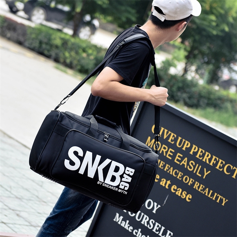 

Men Women Gym Bag For Sneaker Shoes Compartment Packing Organizer Waterproof Nylon Sport Travle Duffel Bags Wholesale 220228