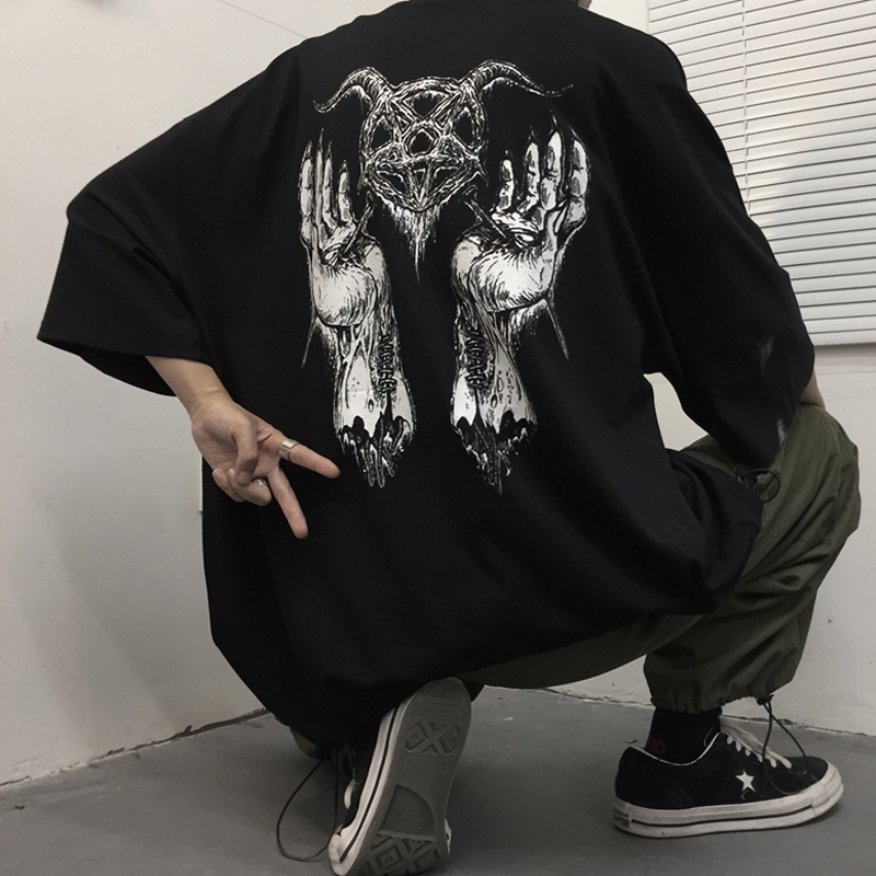 

Street pattern gothic Ulzzang tops print dropshipping punk vintage harajuku vegan Half sleeve clothes tee Hip hop unisex tshirt, Black