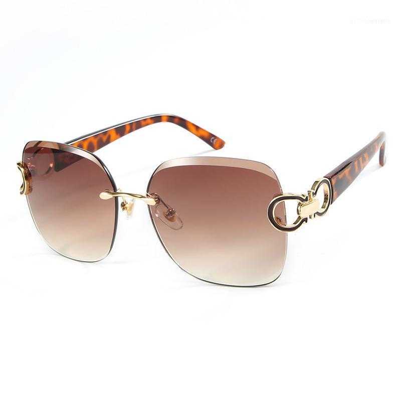 

Sunglasses Luxury Rimless Women Oversize Square Sun Glasses For Outdoor Summer Gafas Oculos UV400 Shades S8060DF