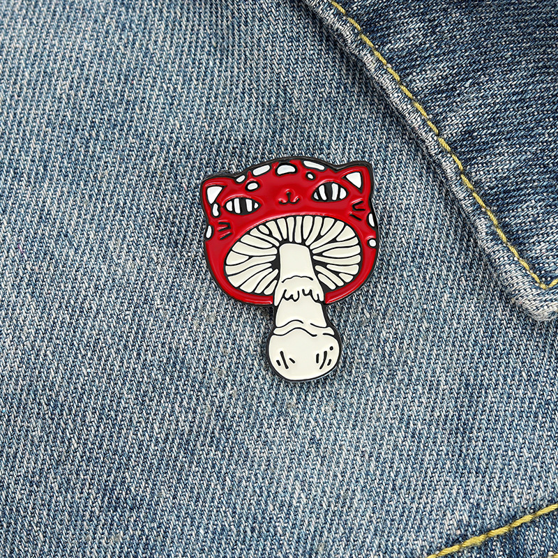 

Cat Face Mushroom Enamel Pins Custom Animal Plant Brooch Bag Clothes Lapel Pin Badge Cartoon Jewelry Gift for Kids Friends, Gray