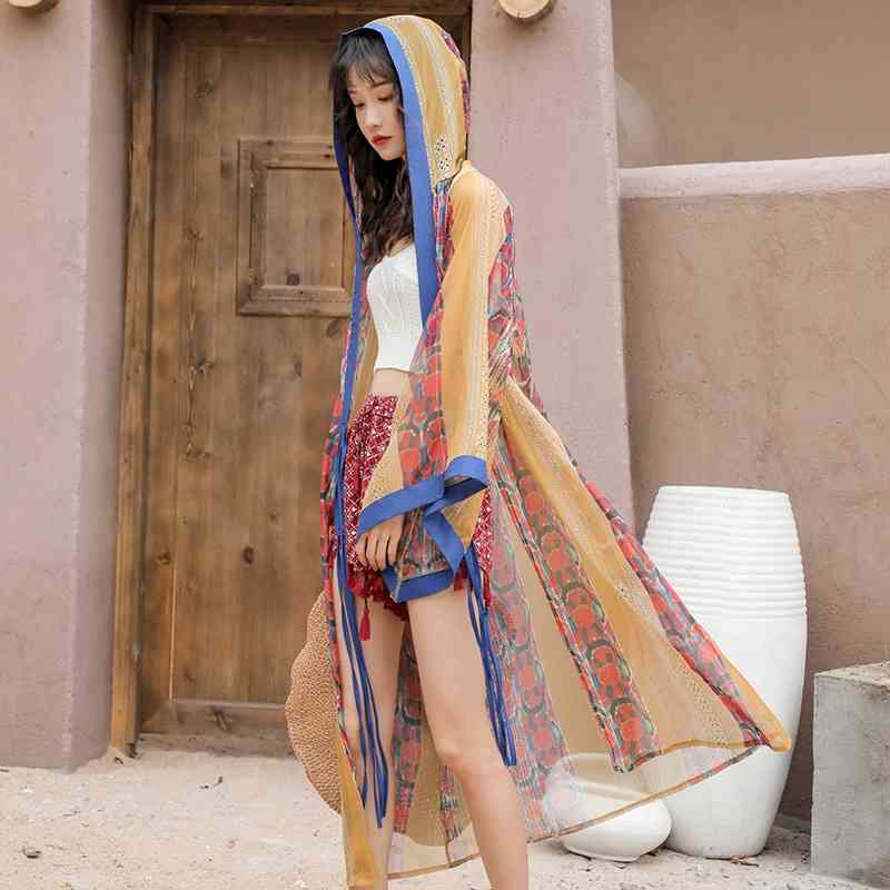 

Sanya Tourism desert Chaoxian seaside sunscreen clothes beach cardigan hooded shawl cloak blouse women, Picture color
