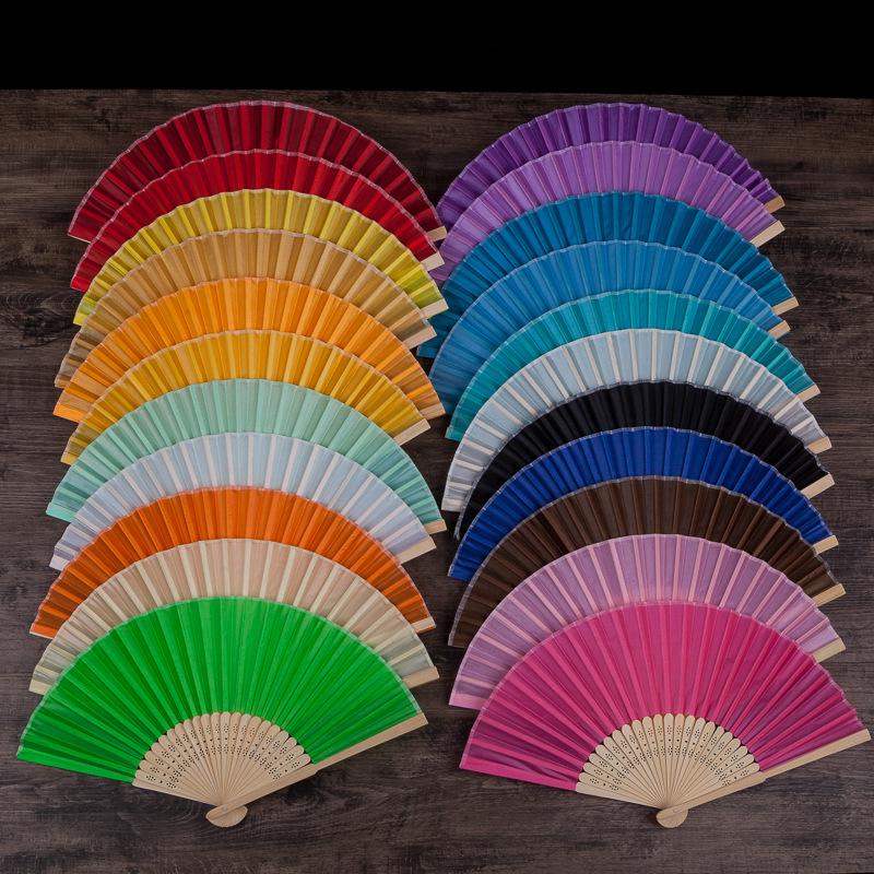 

2021 Wedding Favors Gifts Cloth Foldling Fan Elegant Solid Candy Color Silk Bamboo Fan DIY Drawing Color Fan 23 Colors DHL Free
