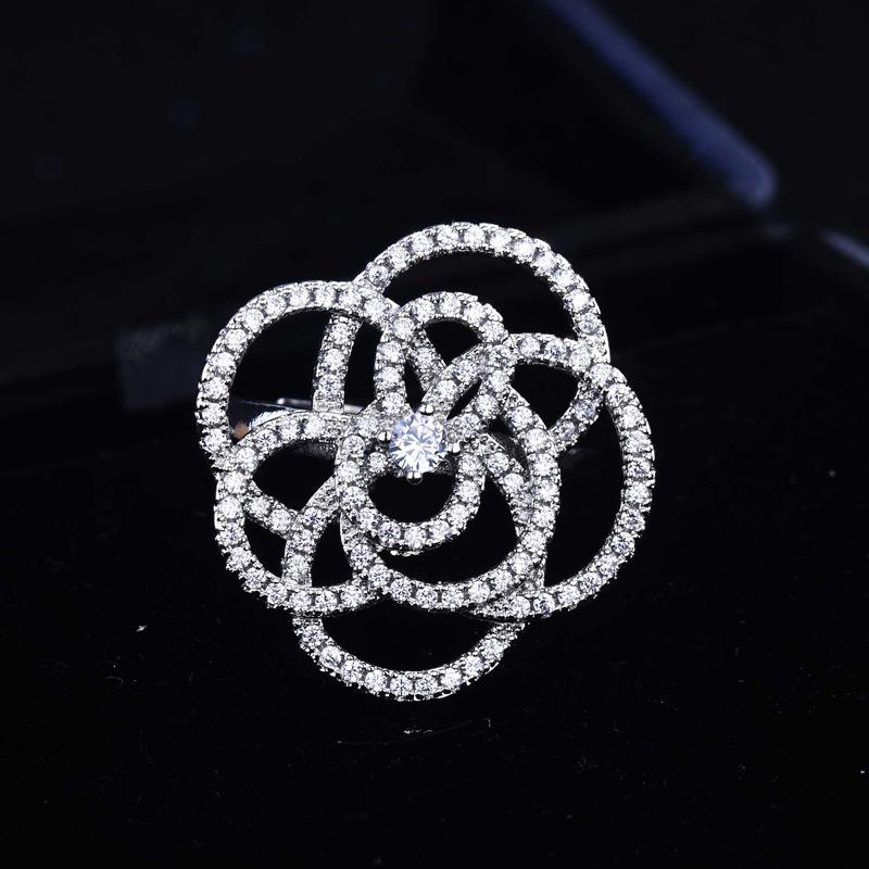 

Wedding Rings Luxury Flower Geometric Hollow Romantic Camellia Jewelry Inlay Shiny Small Zircon Engagement Silver Ring For Women
