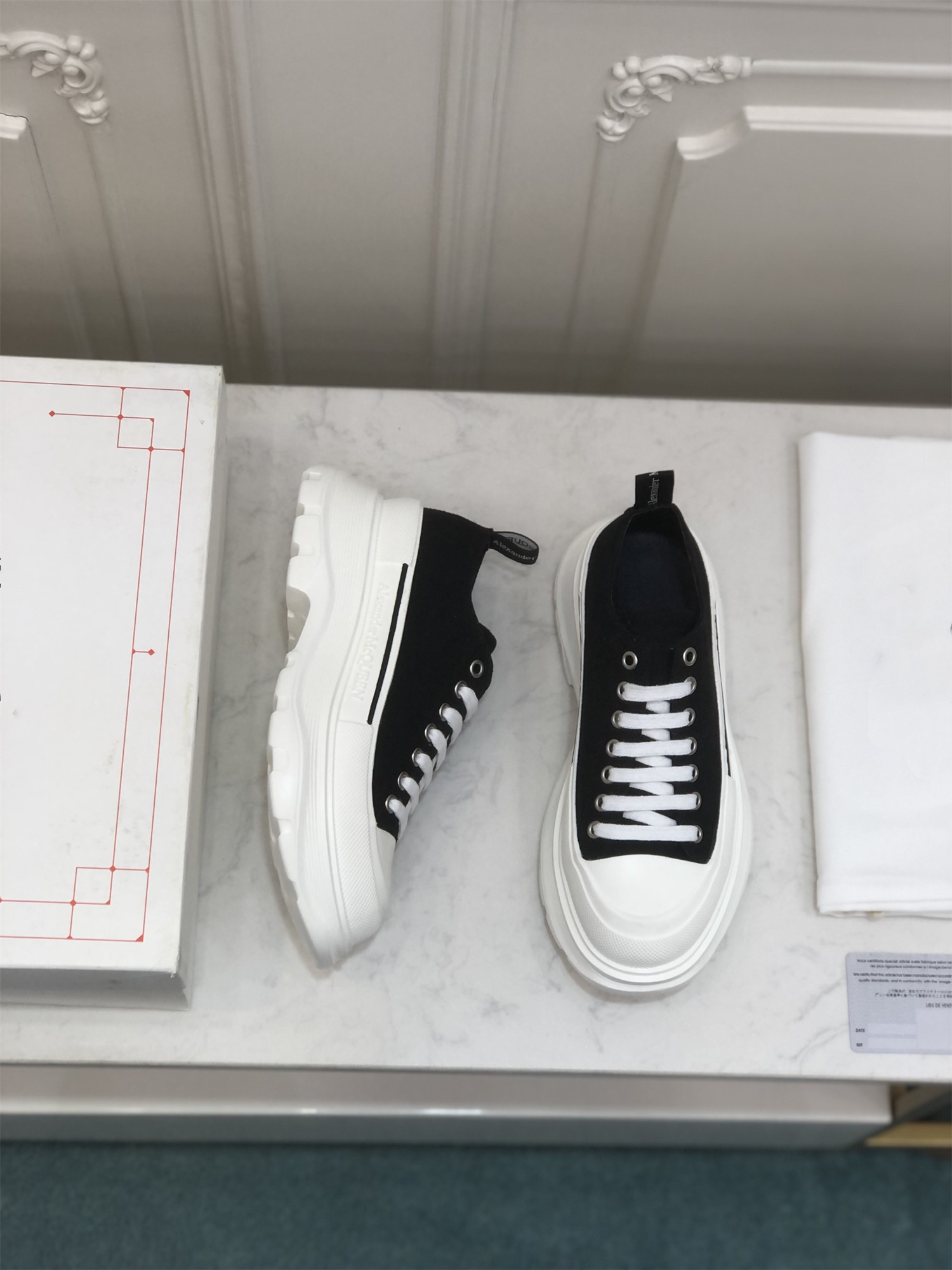 

Casual shoes women's men's travel leather lace up sneakers 100% cowhide fashion women graphic designer running shoe letters platform men fitness sneaker, #1