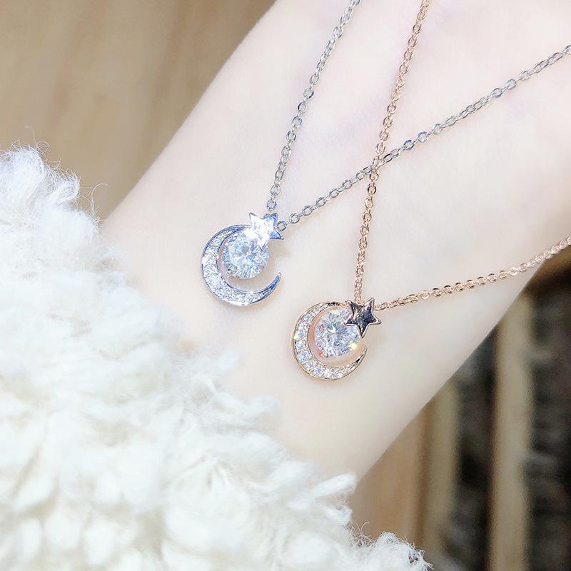 

Korean Fashion Moon Star Necklace Simple Temperament Clavicle Chain Female Snake Bone Pendant Necklaces