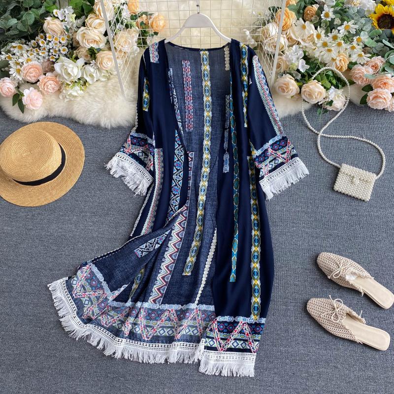 

Casual Dresses Bohemian retro ethnic printing sunscreen shirt thin cardigan fringed stitching jacket female CK7Y, White
