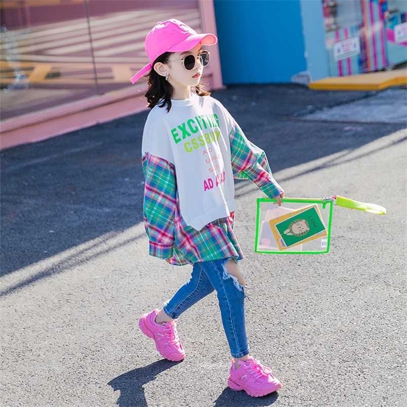 

Teen Girls White Hoodies Autumn Kids Outfit Cartoon Plaid Fashion Sweatshirt Patchwork Top Size 8 10 12 14 Years Teenagers 211111