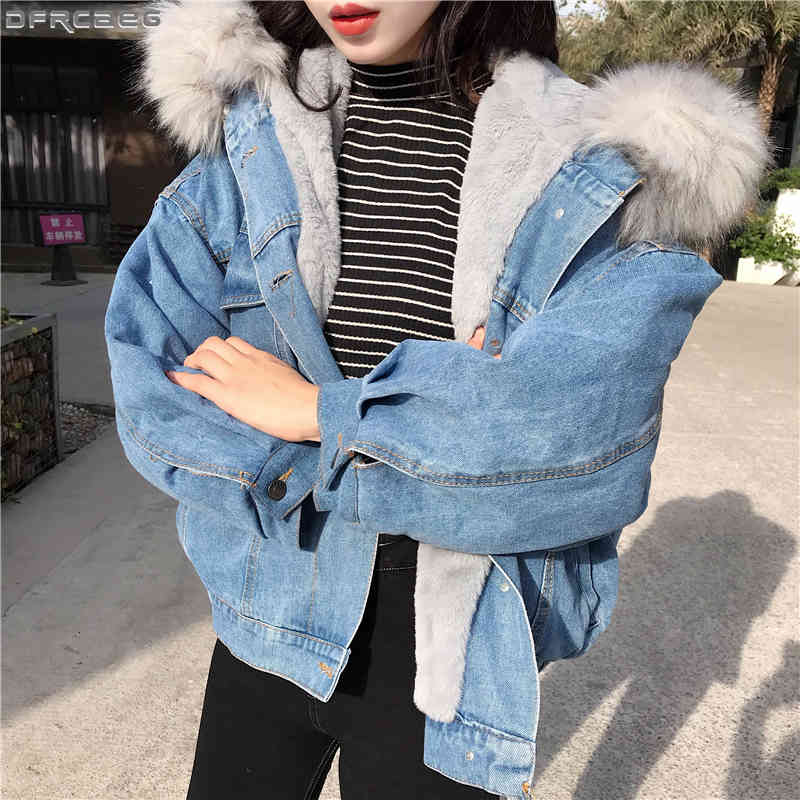 

Women' Jackets Big Faux Fur Collar Winter Jacket Women Oversized Batwing Sleeve Denim Wool Liner Jeans Coat Velvet Warm Jaqueta H, Black