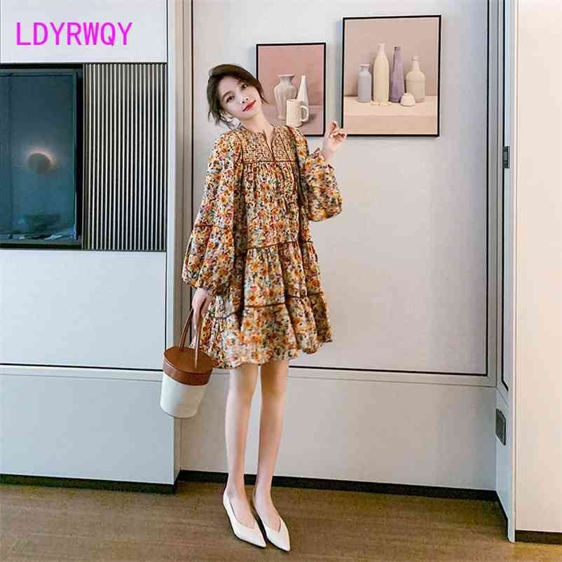 

LDYRWQY summer French fashion retro floral loose temperament lantern sleeve slim dress Office Lady O-Neck Polyester 210603, The picture color