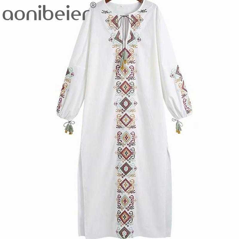 

Vintage Totem Embroidered Tassels Tie Neck and Cuff Women Robe Dress Slit Side Straight Casual Long Maxi Female 210604