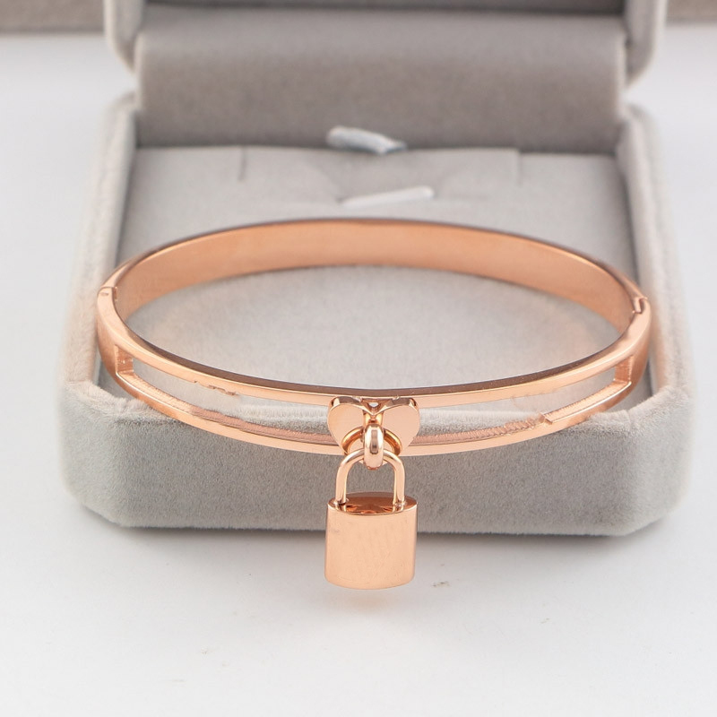 

Luxury Hollow Charm Bracelet Metal Lock Bangles Designer Letter Bracelets Men Women Titanium Steel Bangle For Couple, Golden;silver