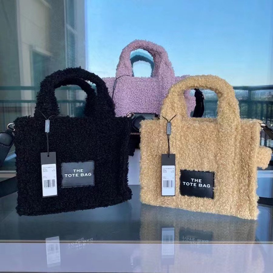 

Teddy tote bag fur tote crossbody mini handbag 2021 Fashion Trend Handbag Zipper Closure Designer Bags Large Capacity Tote Bag Lady Cute warm bag winter, Customize