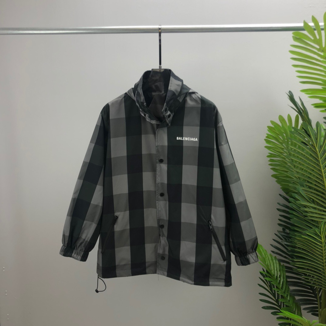 

Men Winter Jacket Down Parkas Women Designers T Shirts Loose hoodie Tees High Quality Coat Round Neck CoatAnd Windbreaker Warm Clothing Black and white, size ~3xl 151