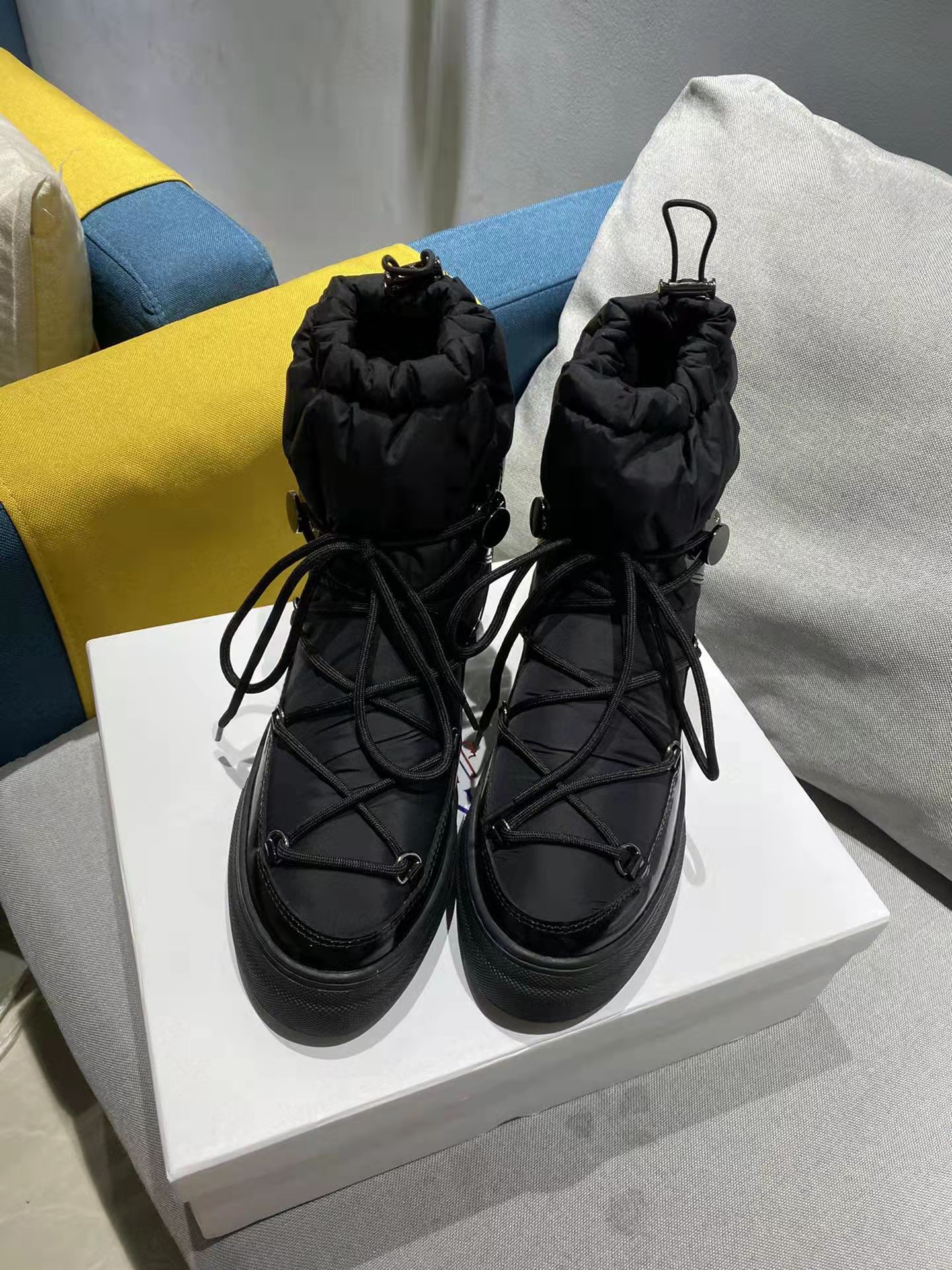 

Fashion Season Shoes Moon Boots Down Snow Nylon Paris Ski, Black
