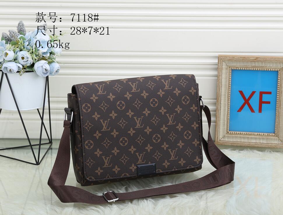 

1-25 new crossbody man briefcase bags leather messengers bag mens shoulder bag men classical bags GGLVLouisVitton YSLVUTTON